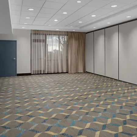 Residence Inn Los Angeles Burbank/Downtown-3